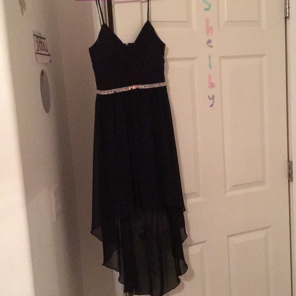 Black prom dress